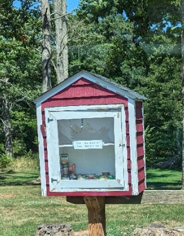 Mt Horeb Community Church Little Free Pantry